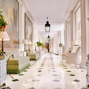 Hotell Le Bristol Paris, Oetker